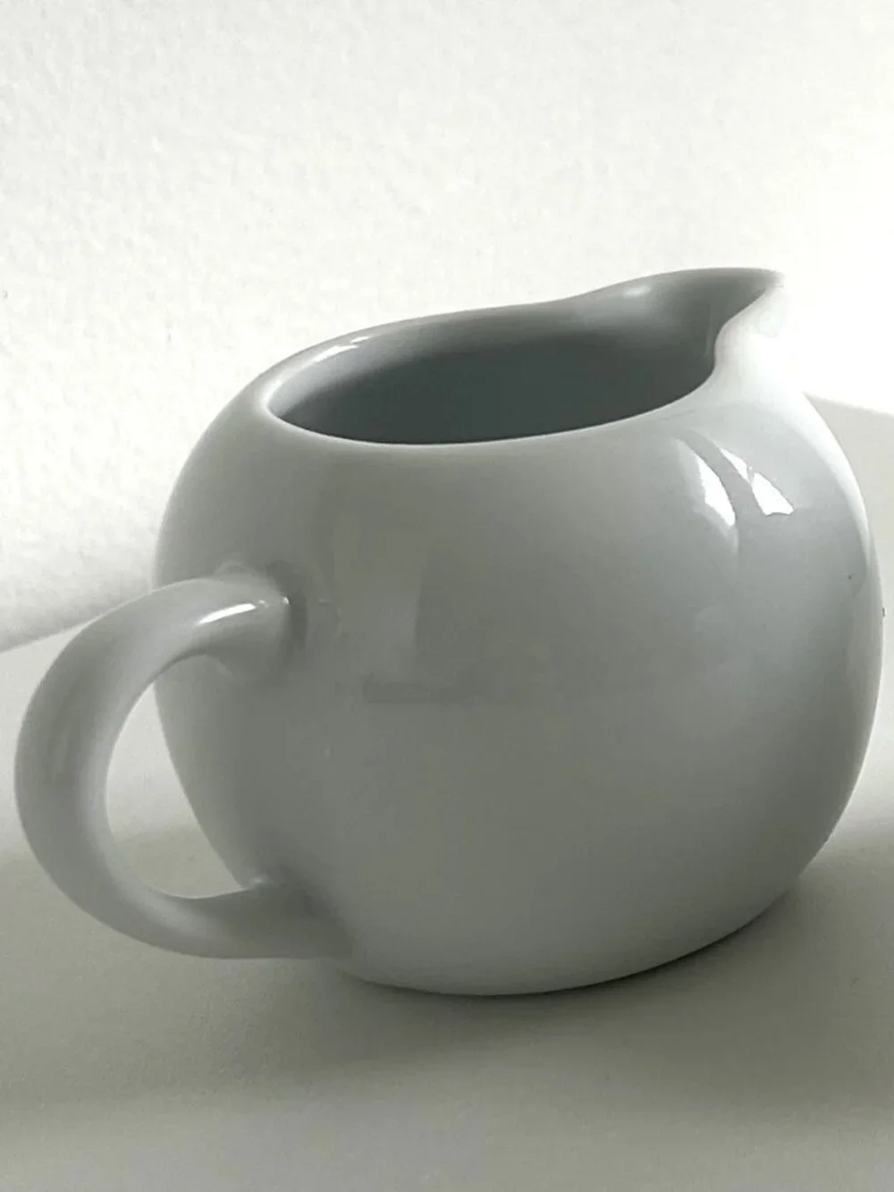 White Creamer Sugar set